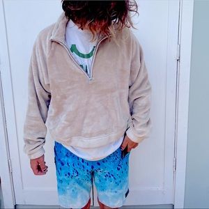 Super fun Hollister Sweatshirt - mock neck collar with half-zip closure.